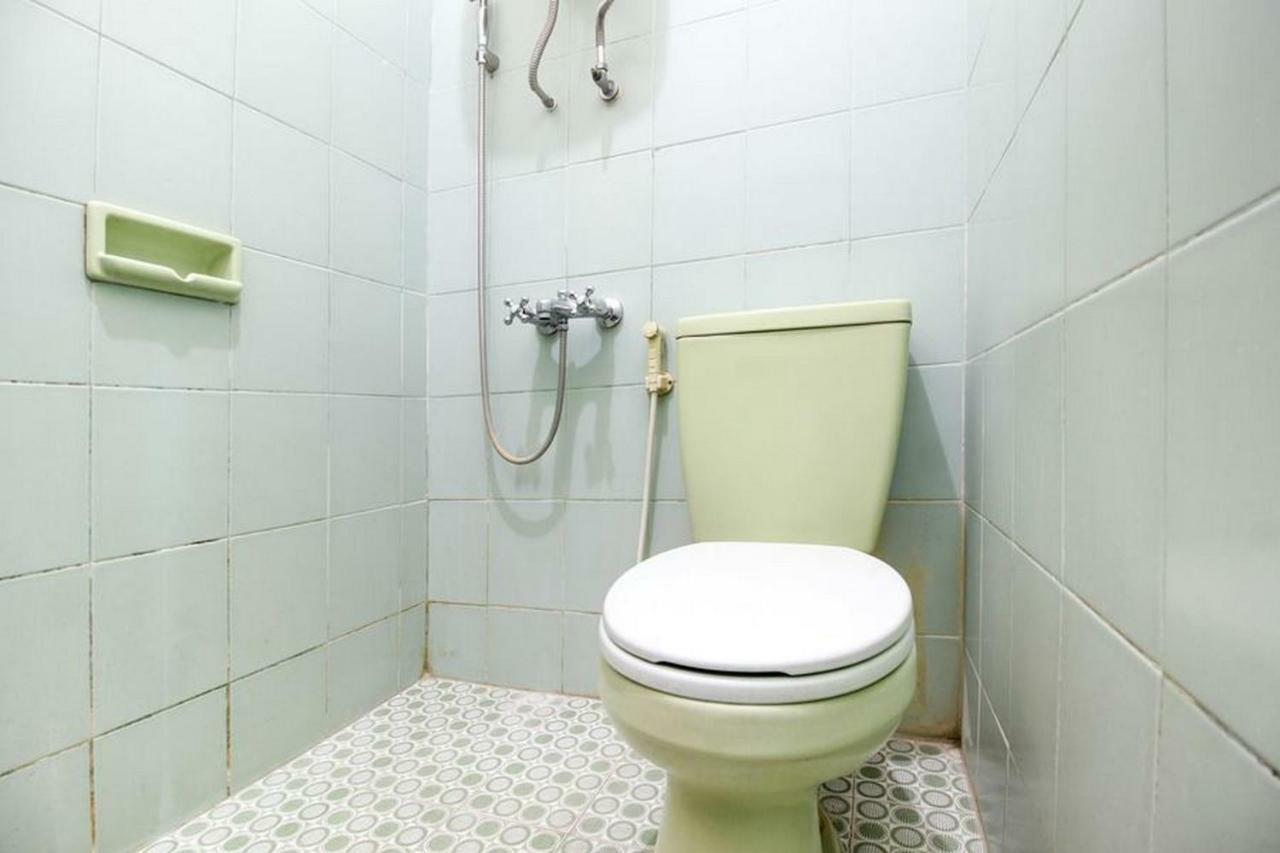 Reddoorz Syariah At Jalan Menteri Supeno Otel Yogyakarta Dış mekan fotoğraf