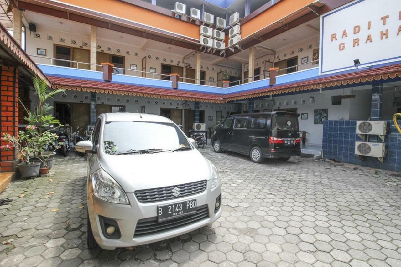 Reddoorz Syariah At Jalan Menteri Supeno Otel Yogyakarta Dış mekan fotoğraf