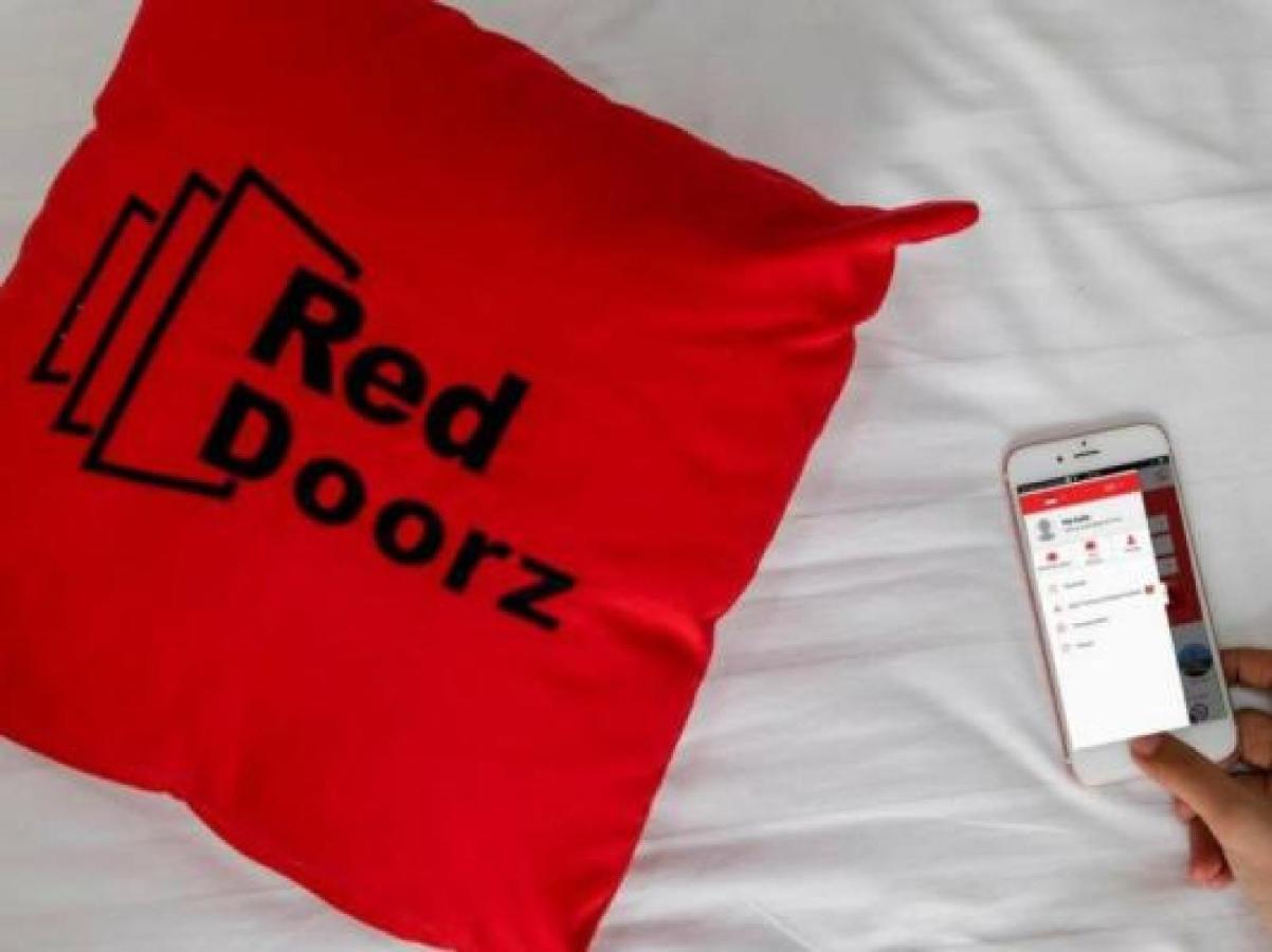 Reddoorz Syariah At Jalan Menteri Supeno Otel Yogyakarta Dış mekan fotoğraf